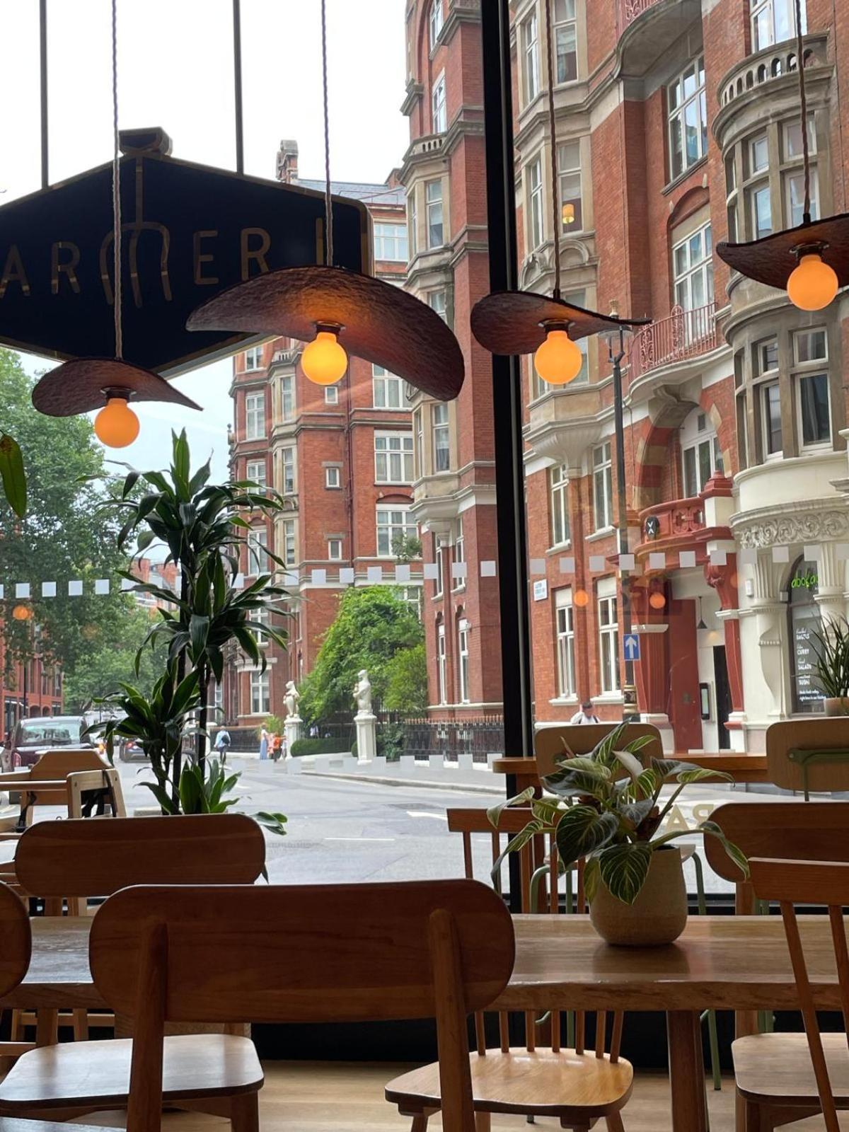 Westminster Flat For Families & Business Travelers, Steps To Landmarks!