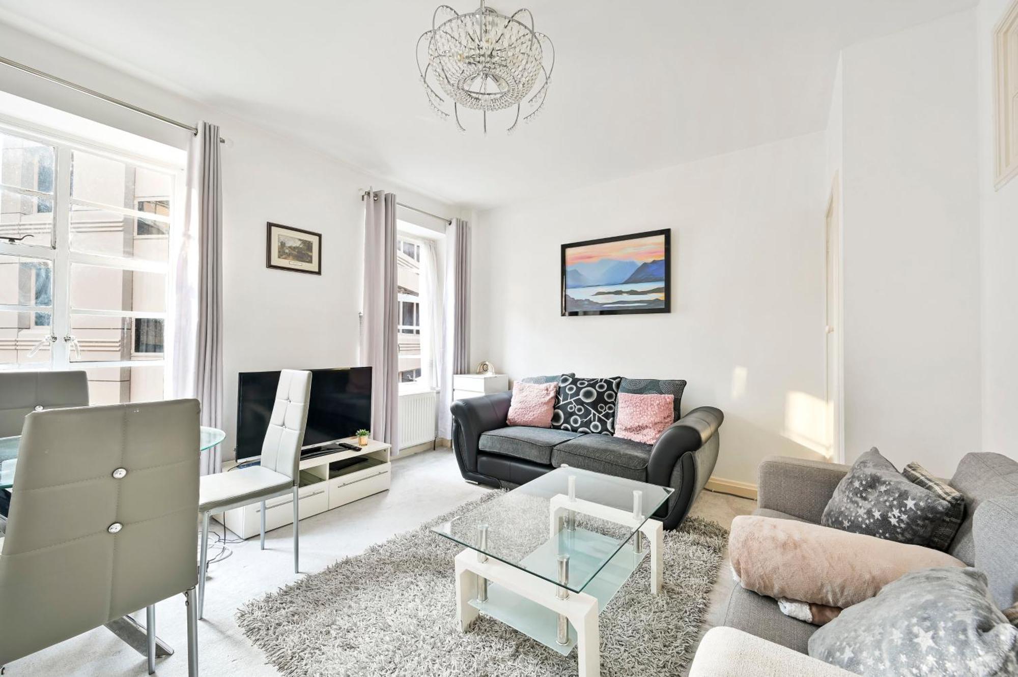 Westminster Flat For Families & Business Travelers, Steps To Landmarks! * London
