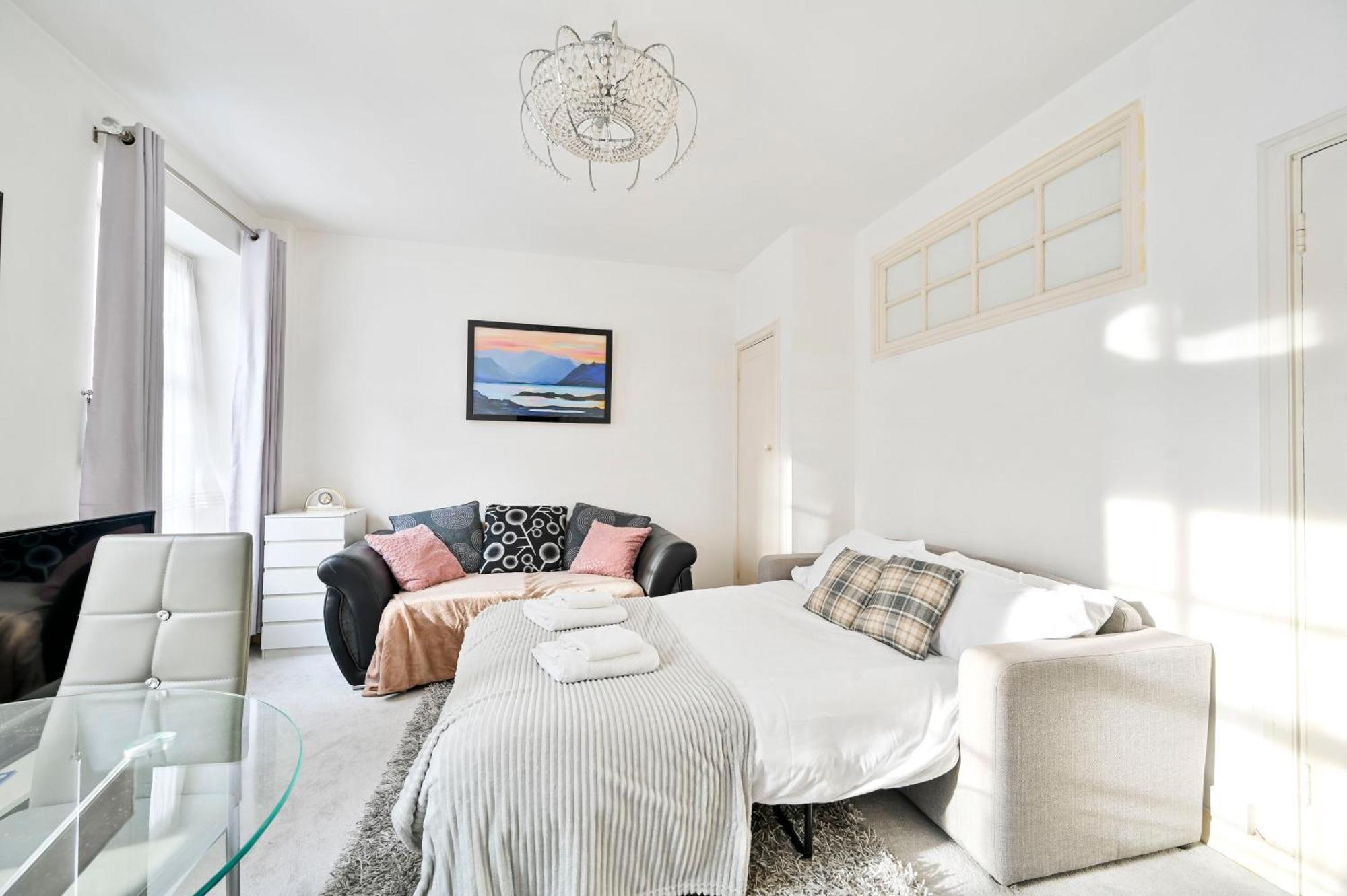 Apartment Westminster Flat For Families & Business Travelers, Steps To Landmarks! London